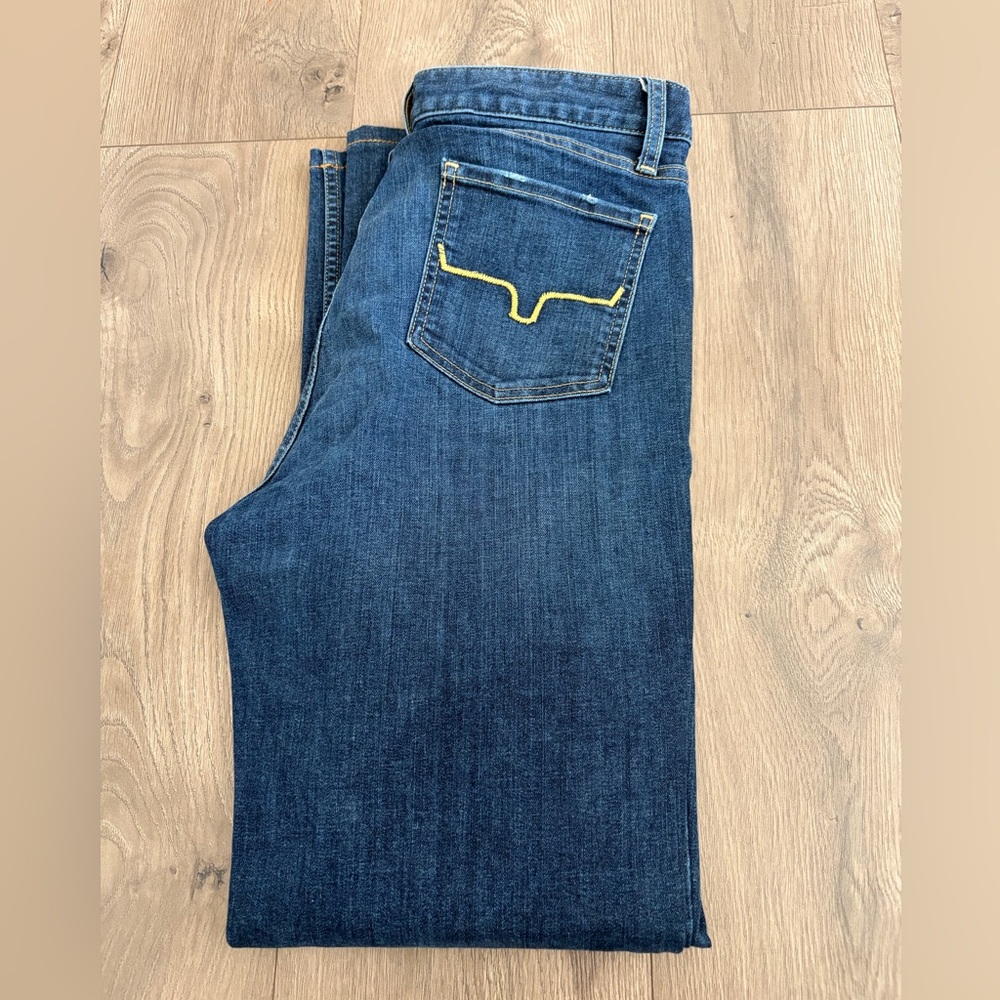SARAH HIGH RISE STRAIGHT LEG JEAN BY KIMES RANCH - Picture 2 of 3